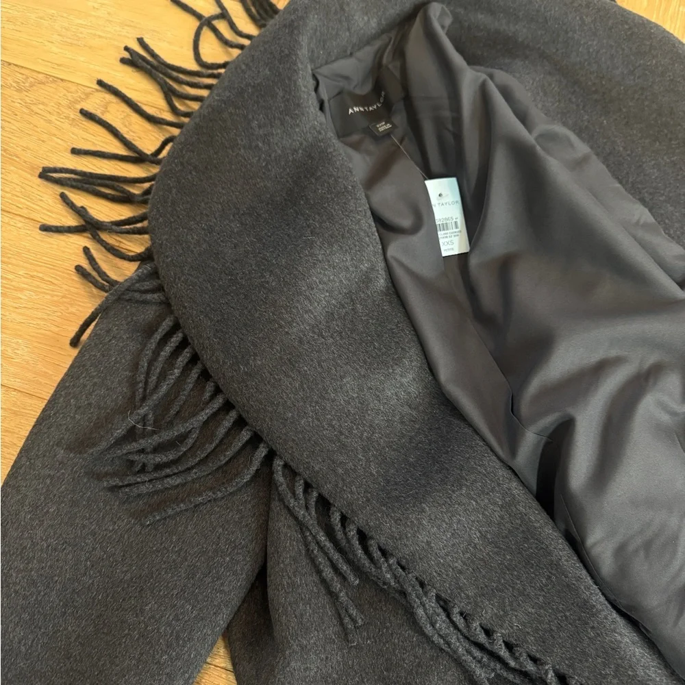New with tags Ann Taylor Fringe Gray Coat - Picture 3 of 6